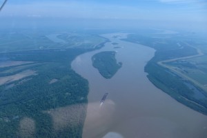 AC_20130604_Crossing_the_Mississippi